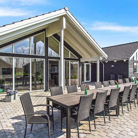 18 Person Holiday Home In Hasselberg Капелн Екстериор снимка